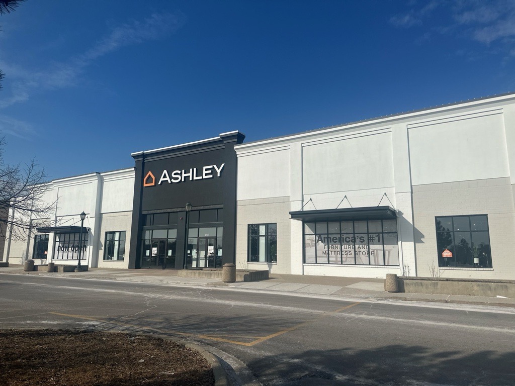 Furniture Shop in Shelby Township MI Ashley Store