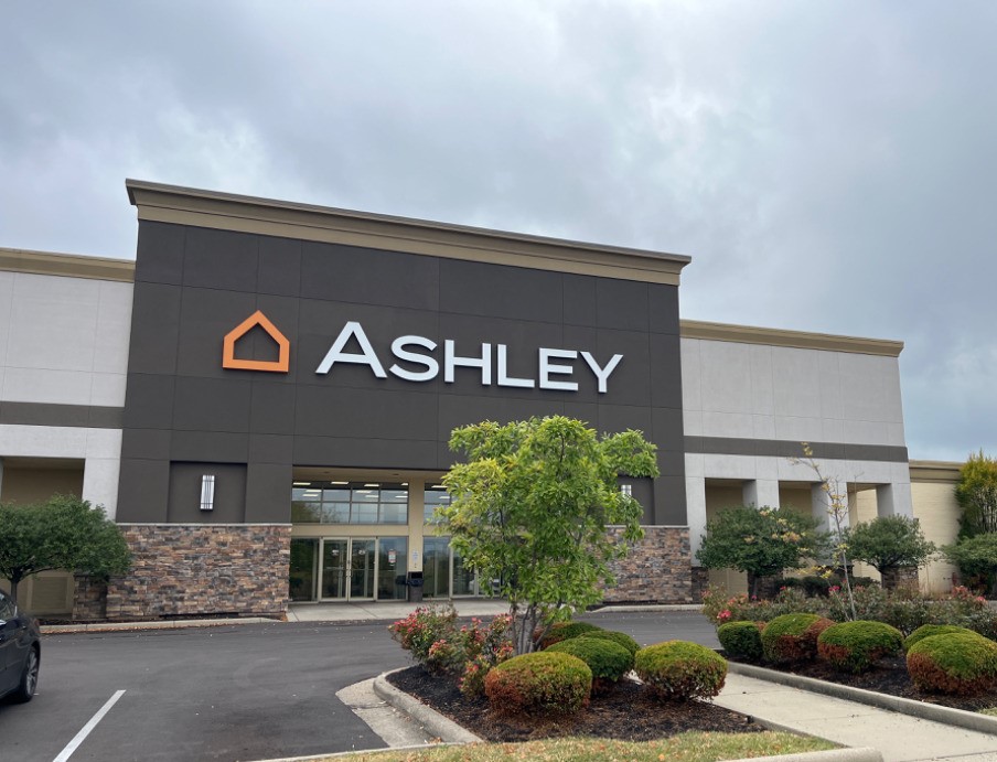 Ashley Store Outlet in Springdale OH Furniture and Mattress Store Near Me