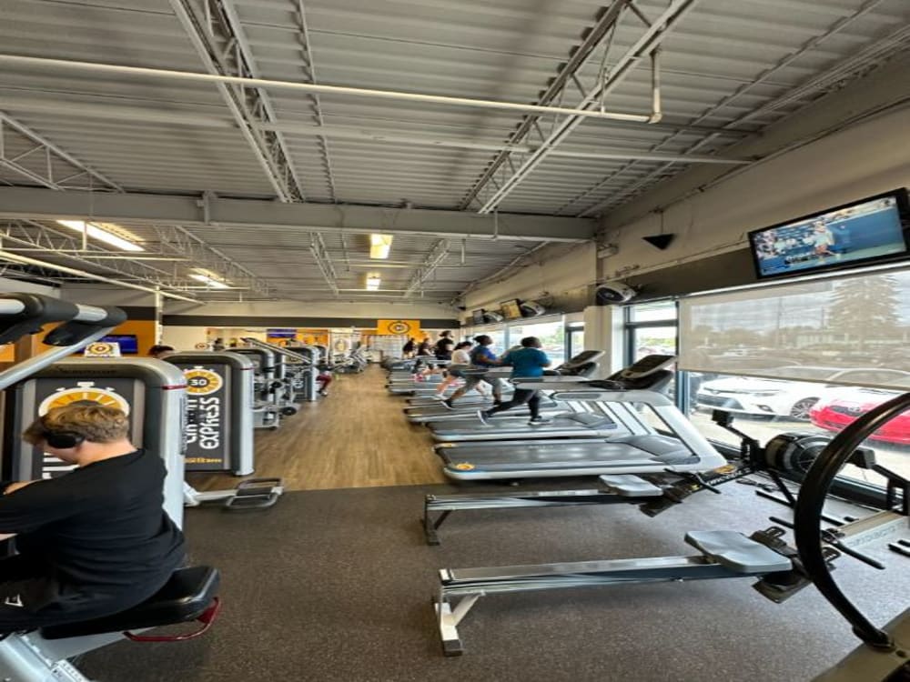 Éconofitness Gatineau (Hull) Extra for women, Find a Gym