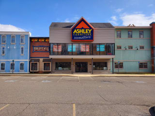 Ashley Furniture Outlet Quakertown