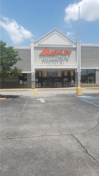 Furniture Shop in Hixson, TN | Ashley Outlet