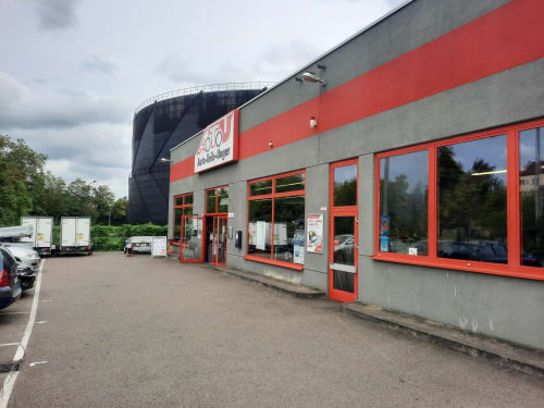 Photo 1