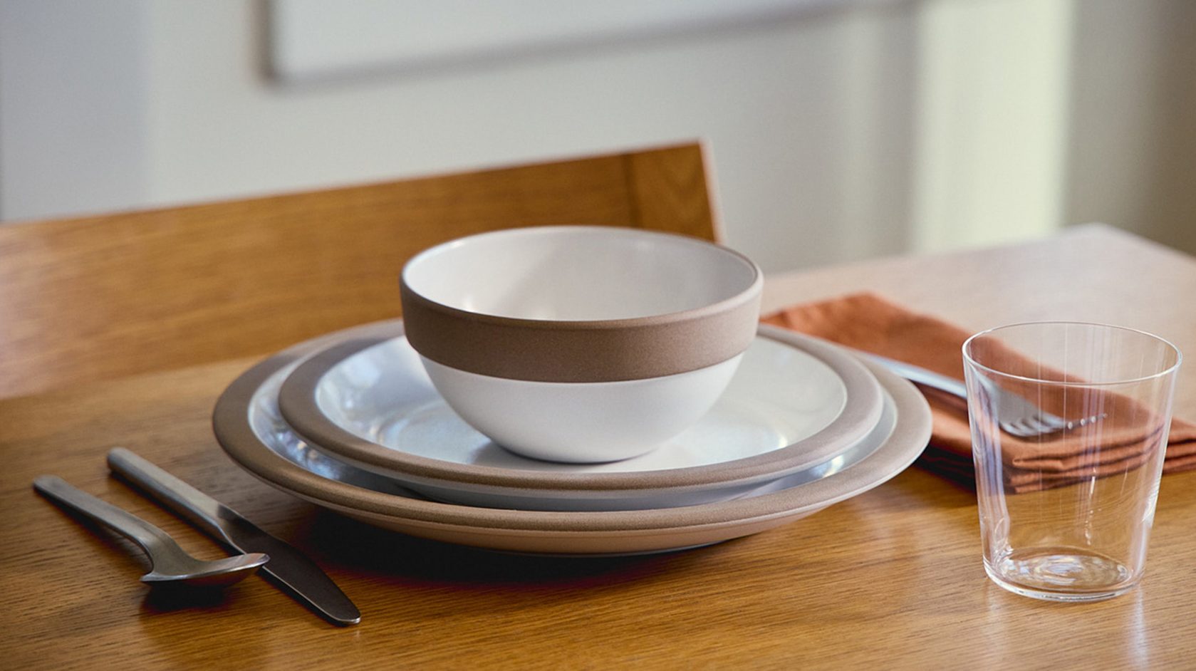 dinner-plate-opaque-white-