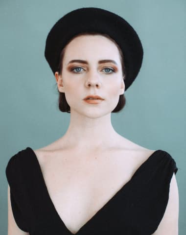 Персональную фотосъемка от Римской Евгении. Она сделает ваше портфолио более ярким и живым