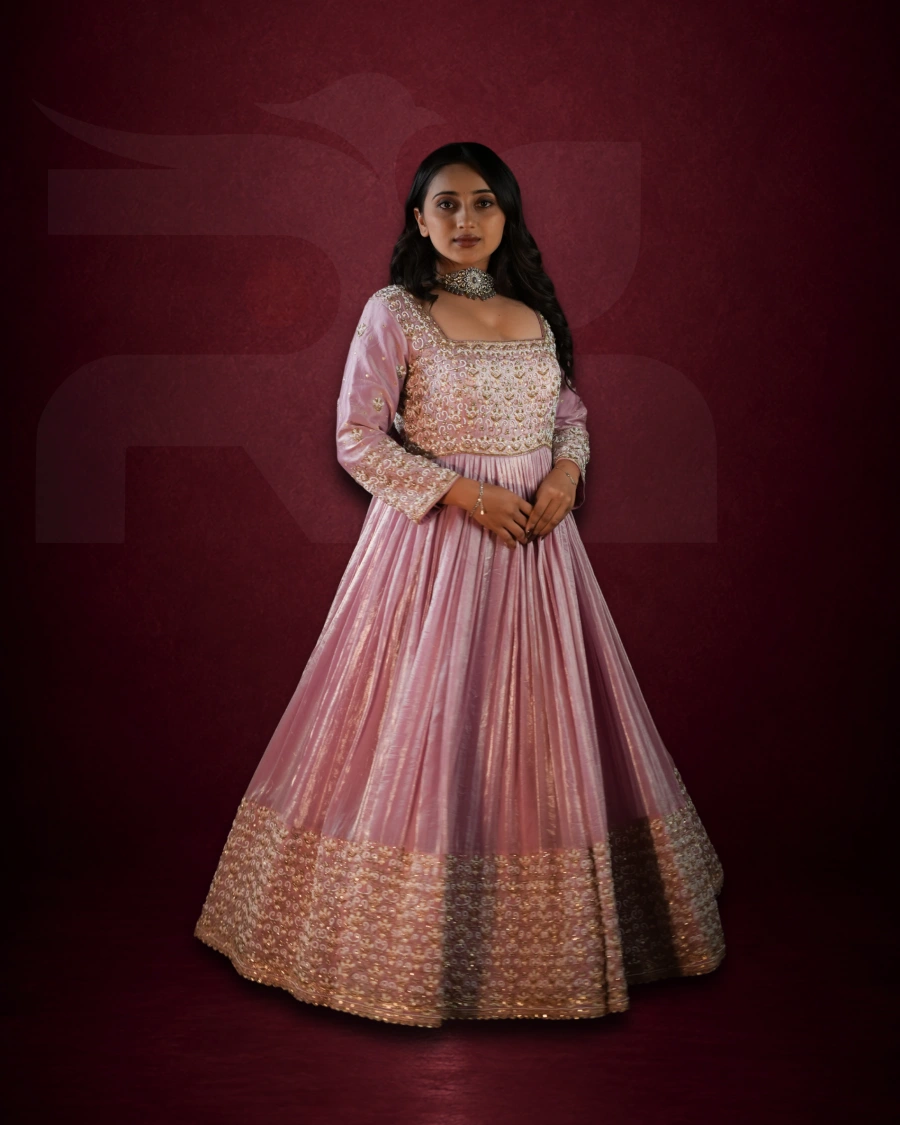 Noor - primary view