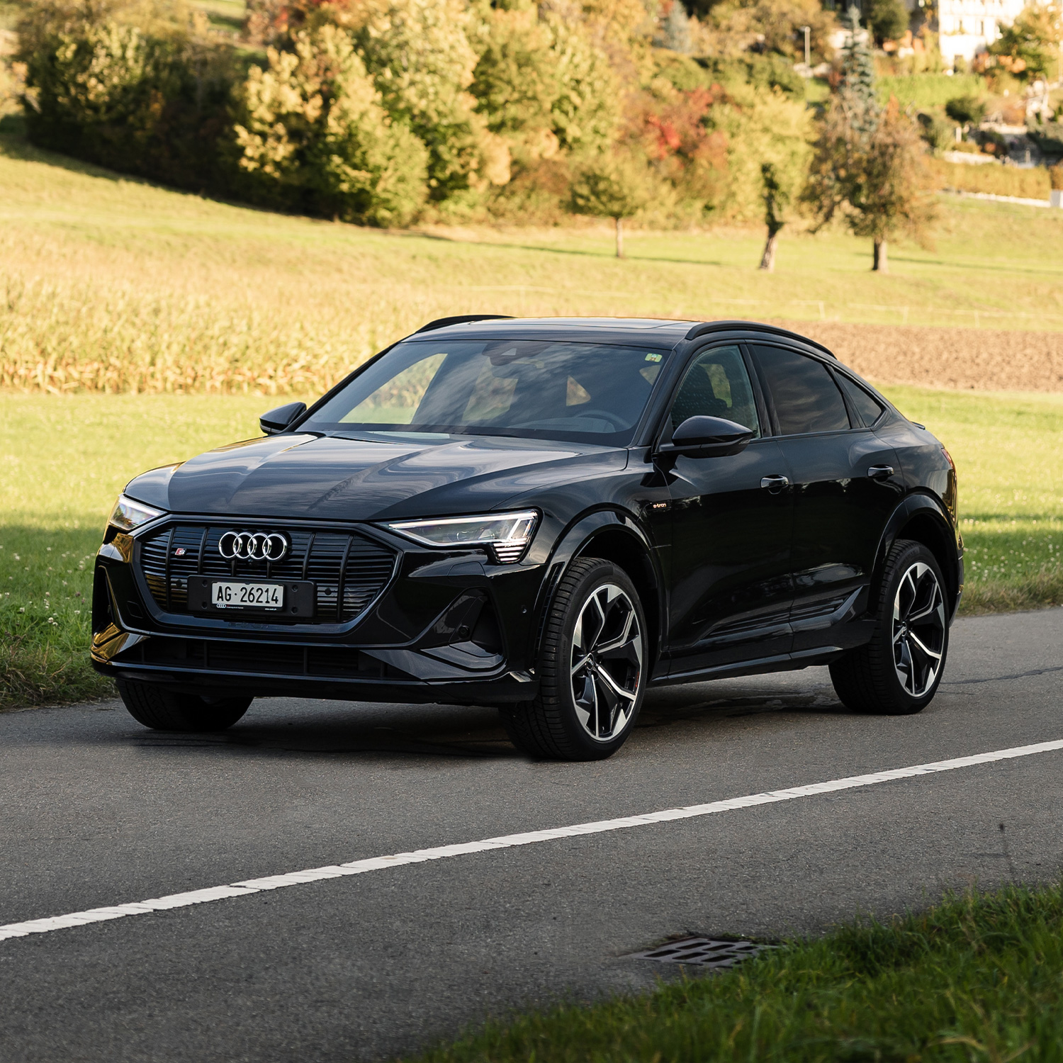 **Audi e-tron Sportback** im Abo