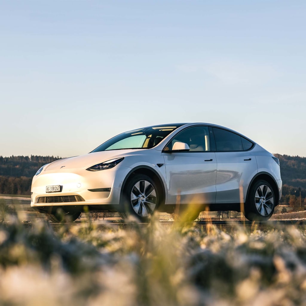 The Tesla Model Y in the car subscription from Clyde The Tesla Model Y in the car subscription from Clyde