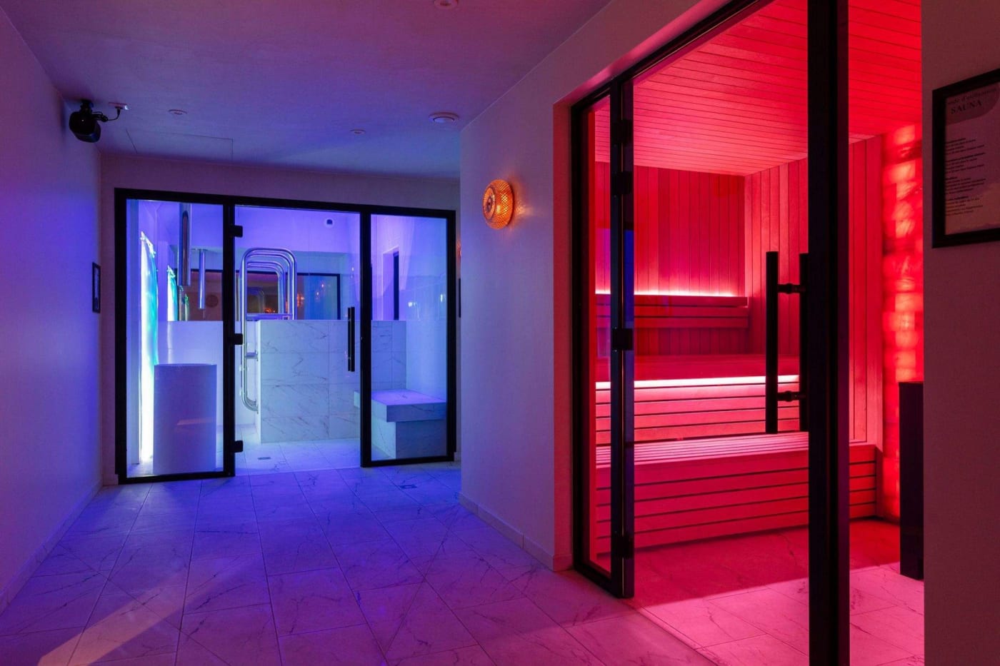 Der Erlebnistunnel und die Sauna des Ki Spa by Eden des Sens