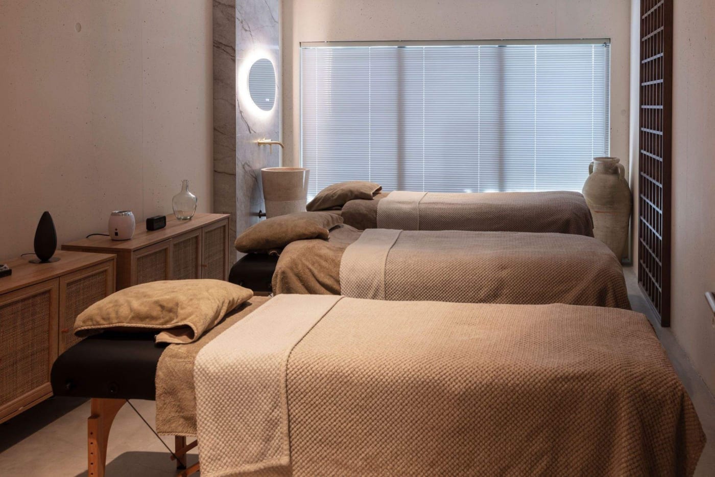 Ein Behandlungsraum für Paare im Ki Spa by Eden des Sens