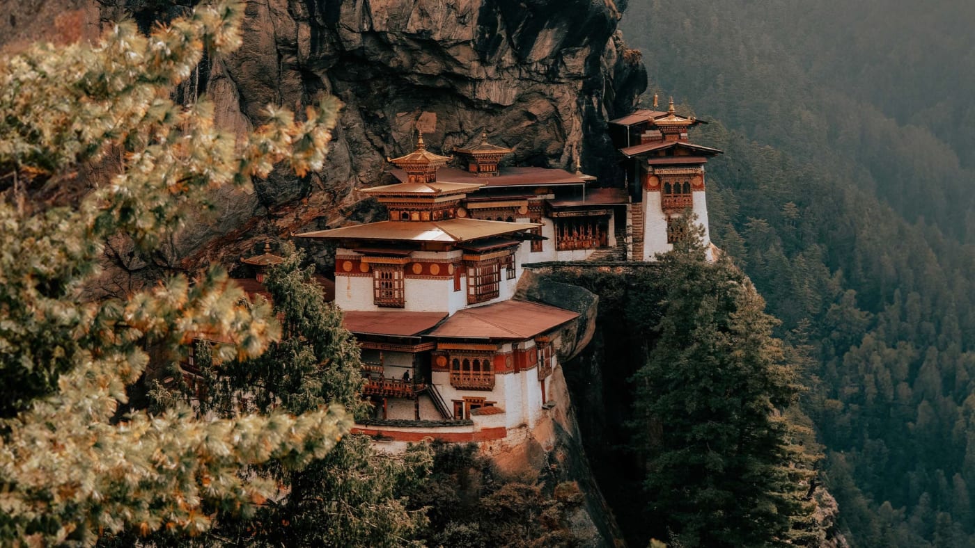 Le monastère du Nid du Tigre dans la vallée de Paro, au Bhoutan
