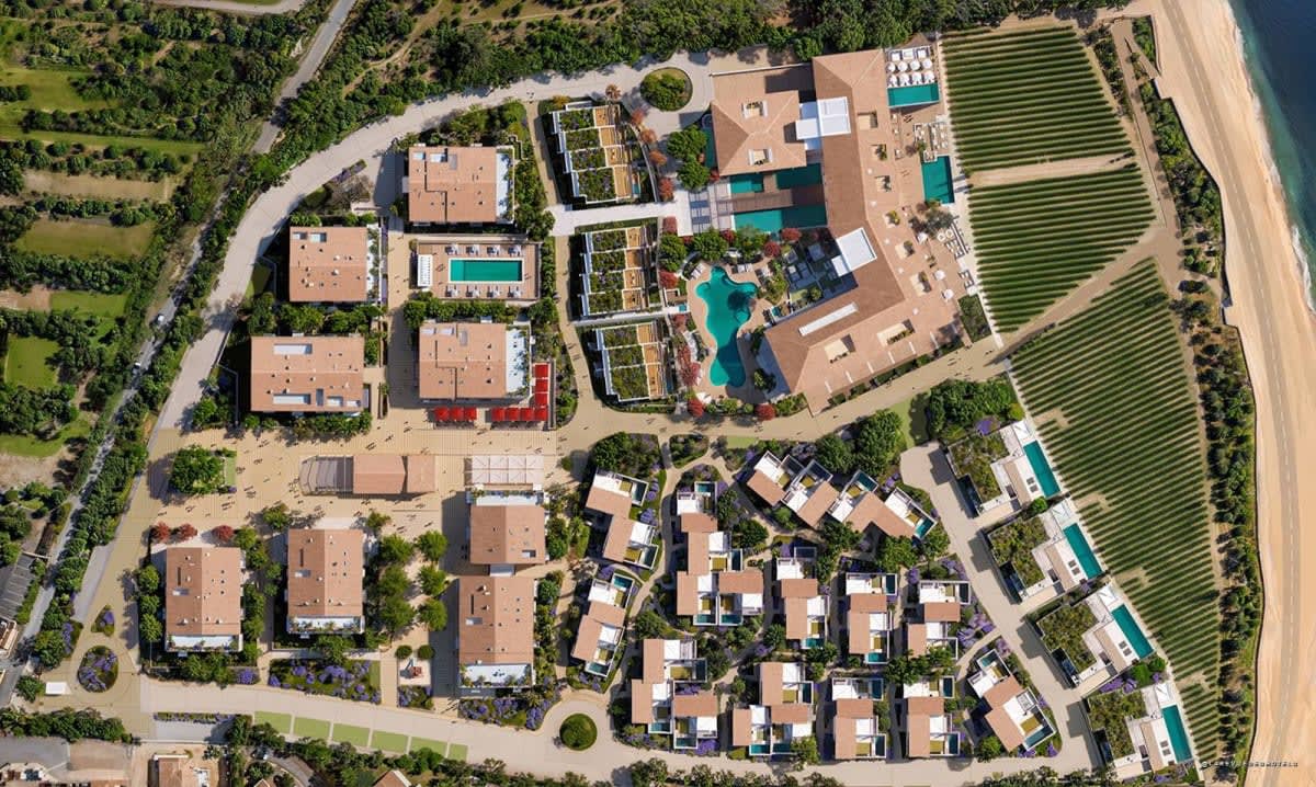 Plan aérien du domaine Port Marseillan avec ses villas et ses piscines