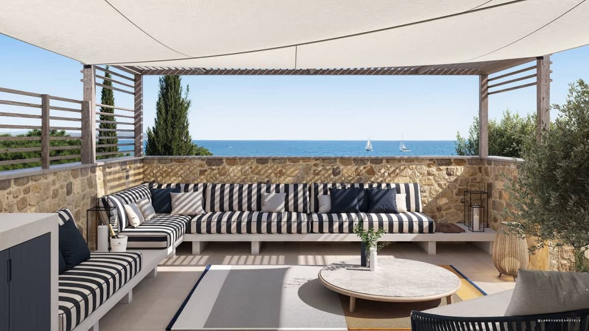 Terrasse couverte avec vue mer à Port Marseillan