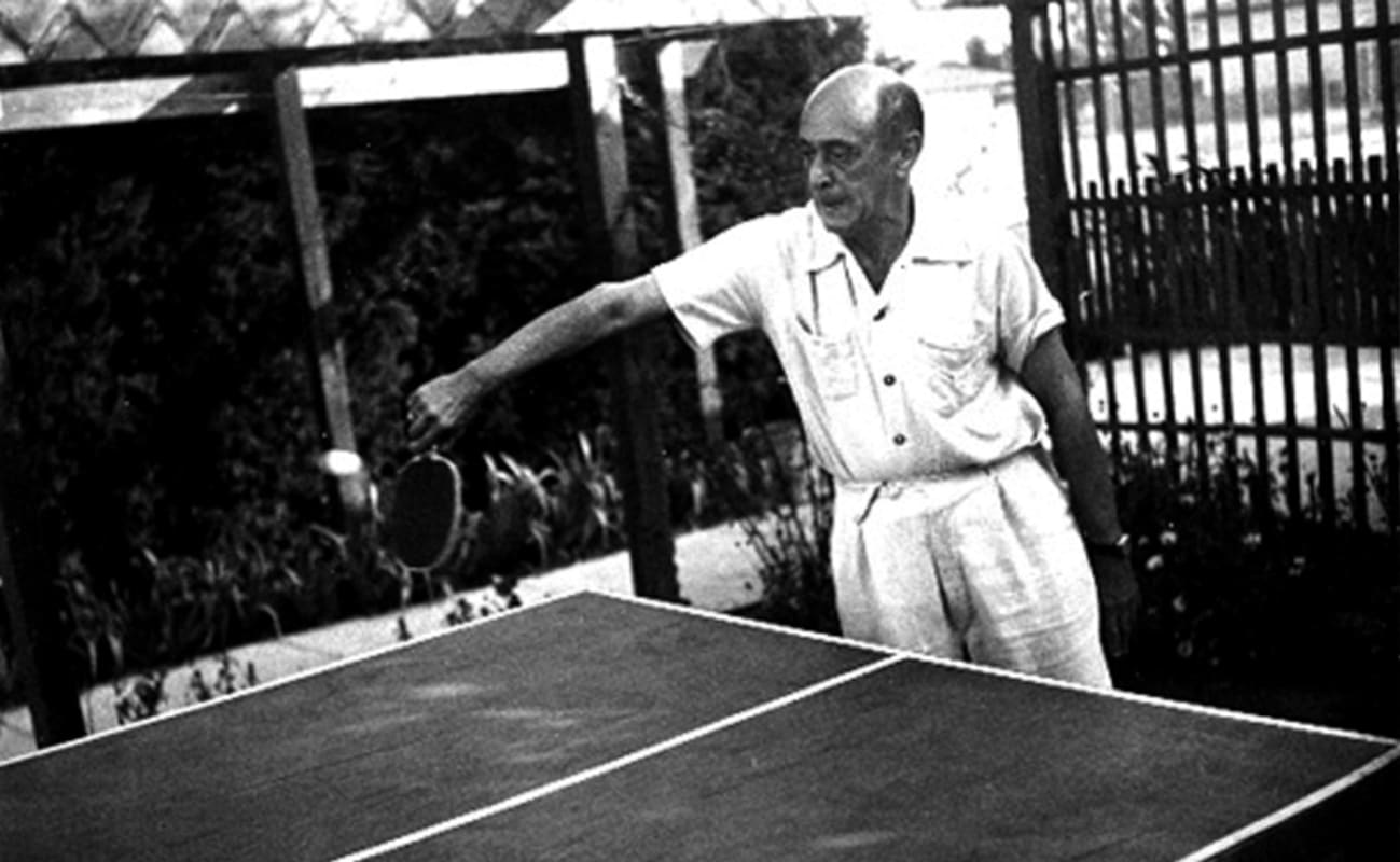 Schoenberg playing ping-pong
