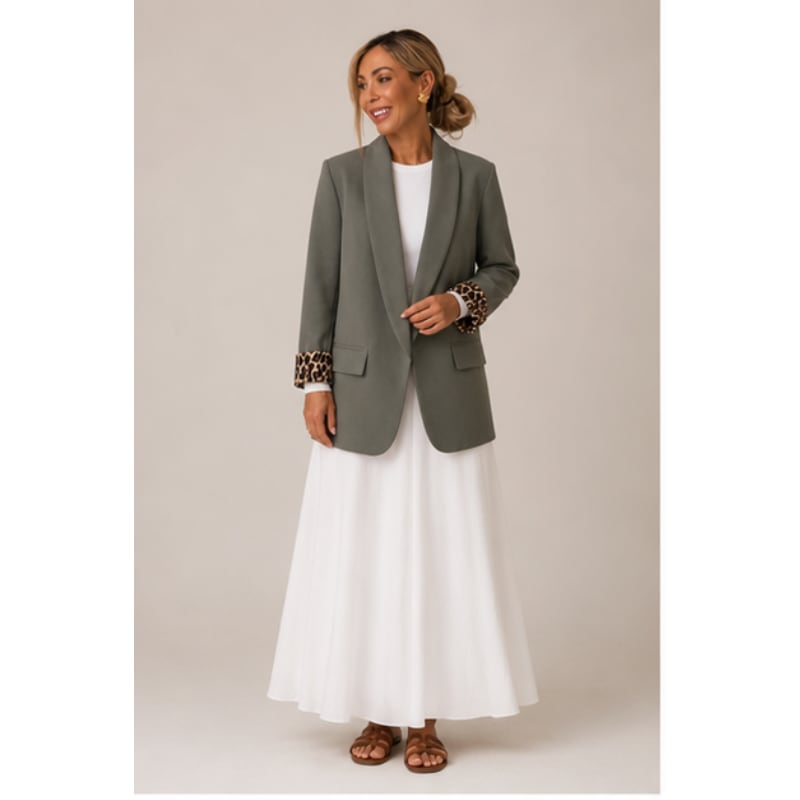 Blazer kaki à manches léopard Tsniout — Tissu souple, revers léopard