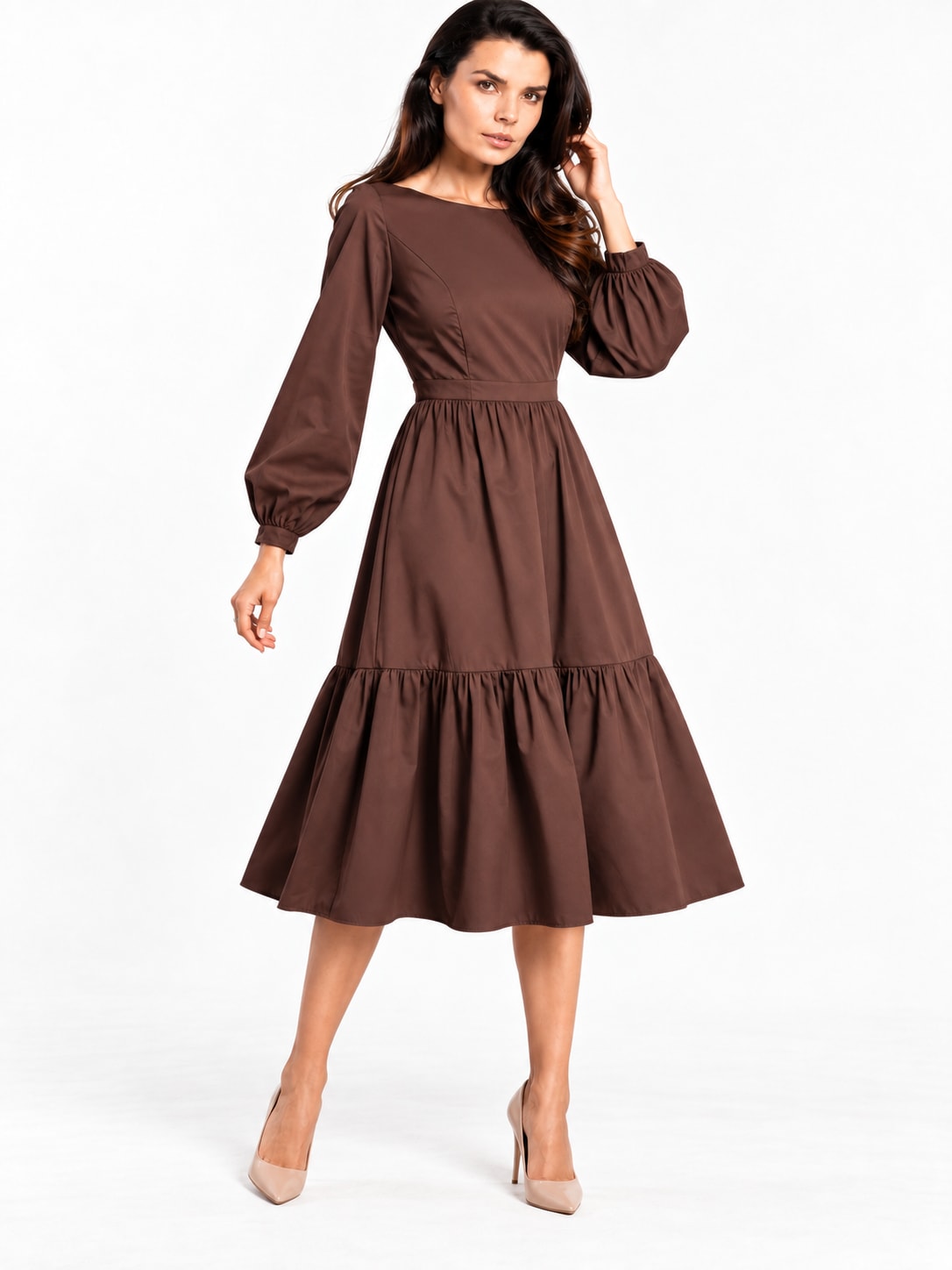 Robe midi à volant marron Tsniout - vue debout