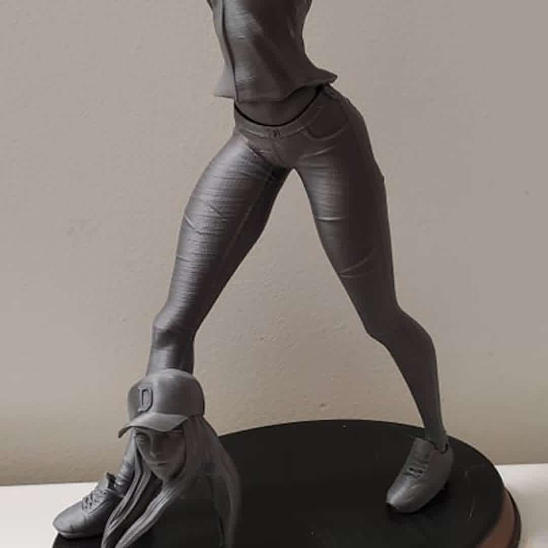 	Baseball girl - pronto para impressão 3D é pintura  - Los mejores archivos para impresión 3D del mundo. Modelos Stl divididos en partes para facilitar la impresión 3D. Todo tipo de personajes, decoración, cosplay, prótesis, piezas. Calidad en impresión 3D. Modelos 3D asequibles. Bajo costo. Compras colectivas de archivos 3D.