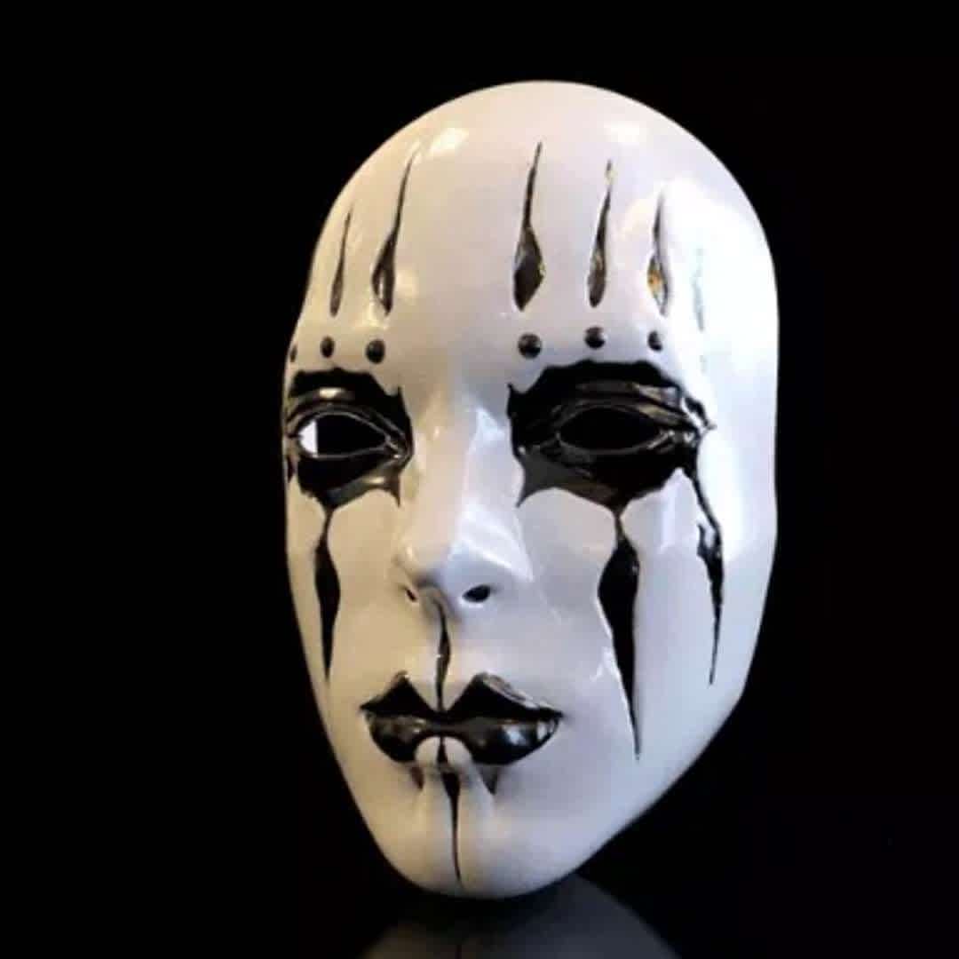 joey jordison mask (Slipknot mask) - I'm going to upload more joey jordison masks - The best files for 3D printing in the world. Stl models divided into parts to facilitate 3D printing. All kinds of characters, decoration, cosplay, prosthetics, pieces. Quality in 3D printing. Affordable 3D models. Low cost. Collective purchases of 3D files.