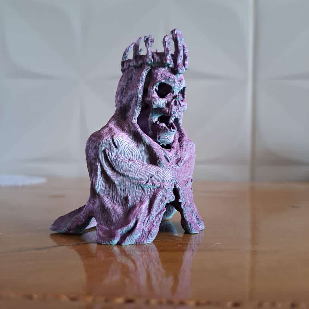 King of the Dead - King of the Dead is a medieval bust.
10 cm suitable for miniatures, which may be smaller for RPG - Los mejores archivos para impresión 3D del mundo. Modelos Stl divididos en partes para facilitar la impresión 3D. Todo tipo de personajes, decoración, cosplay, prótesis, piezas. Calidad en impresión 3D. Modelos 3D asequibles. Bajo costo. Compras colectivas de archivos 3D.