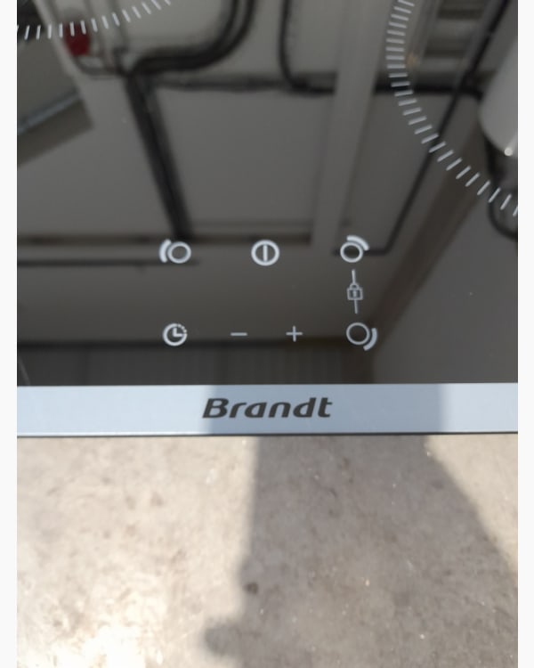 Table de cuisson Plaque vitro-céramique Brandt TI360B-1 4