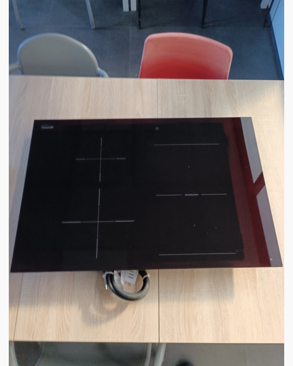 Table de cuisson Plaque à induction Smeg SIM4744D 5