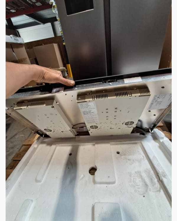 Table de cuisson Plaque vitro-céramique Smeg SI1M4954D 5