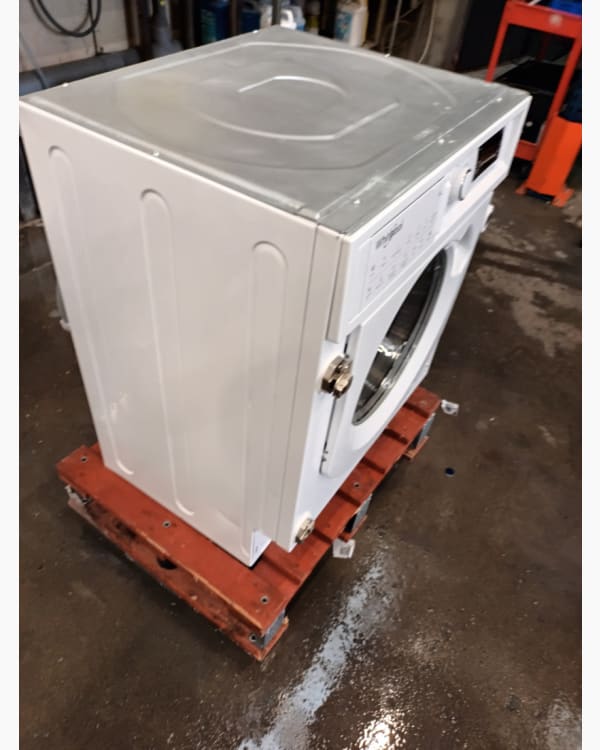 Lave-linge Ouverture frontale Whirlpool BIWMWG91484FR 9