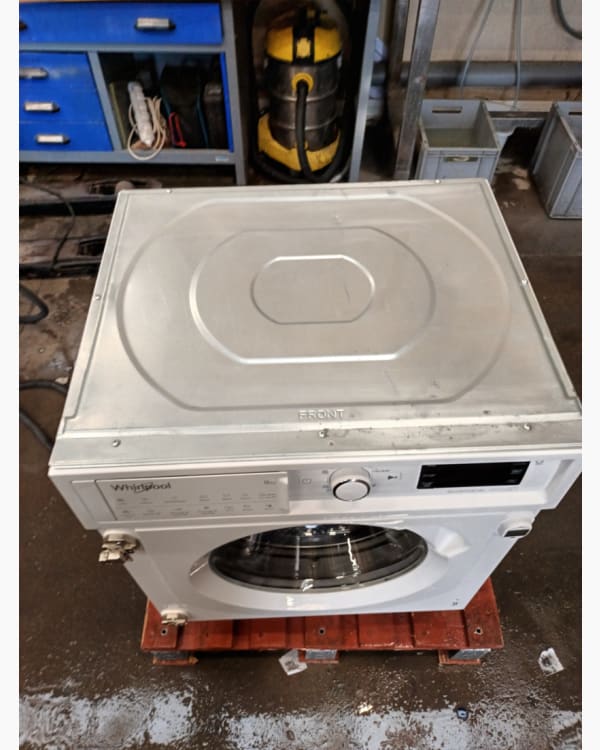 Lave-linge Ouverture frontale Whirlpool BIWMWG91484FR 10