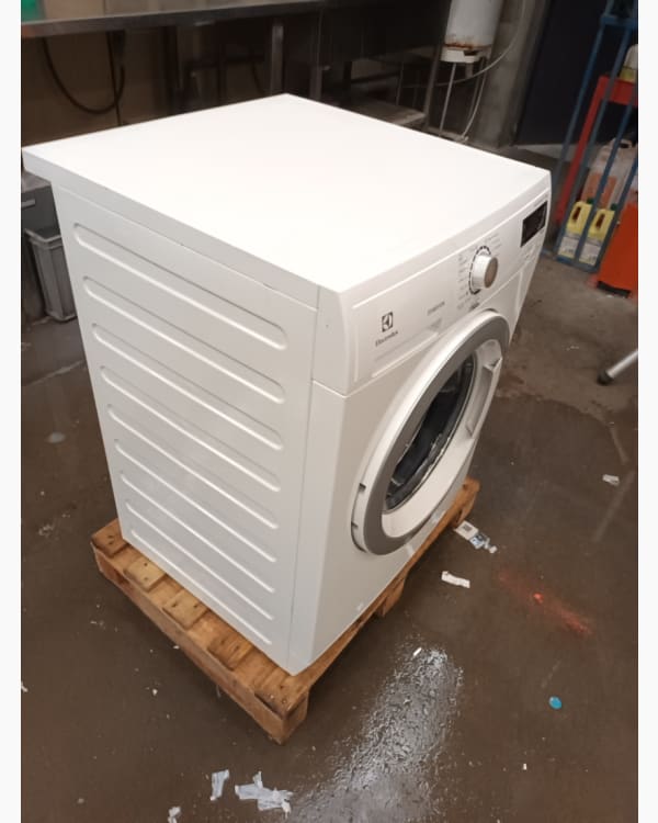 Lave-linge Ouverture frontale Electrolux EWF1486GZW 9