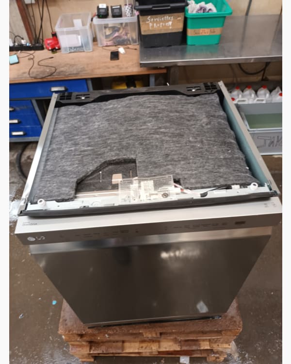 Lave-vaisselle LG DF222FP 10