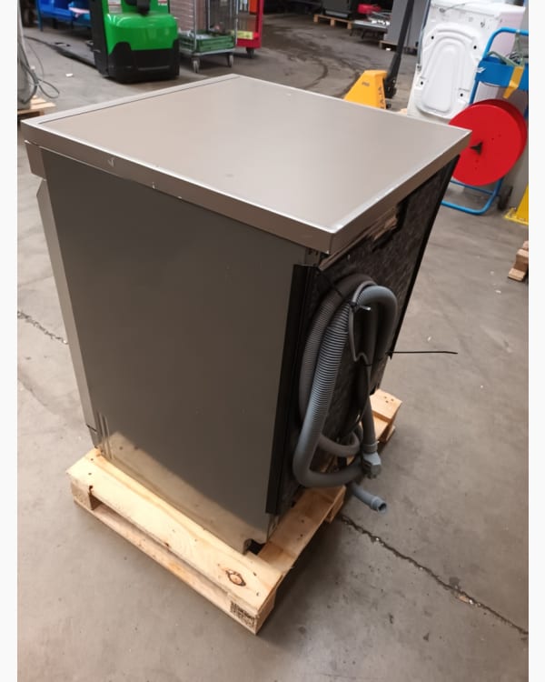 Lave-vaisselle LG DF455HSS 5