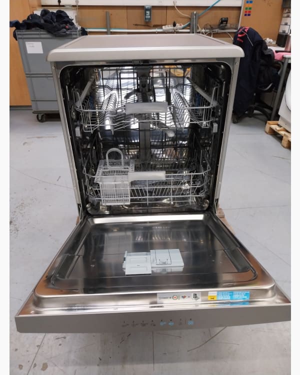 Lave-vaisselle Indesit DFO3C26X 8