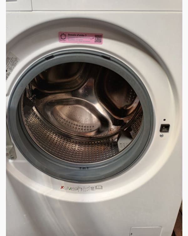 Lave-linge Ouverture frontale Essentiel B ELF7142B 17