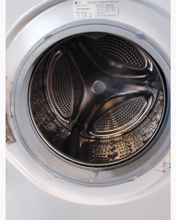 Lave-linge Ouverture frontale LG FH496TDAD 9