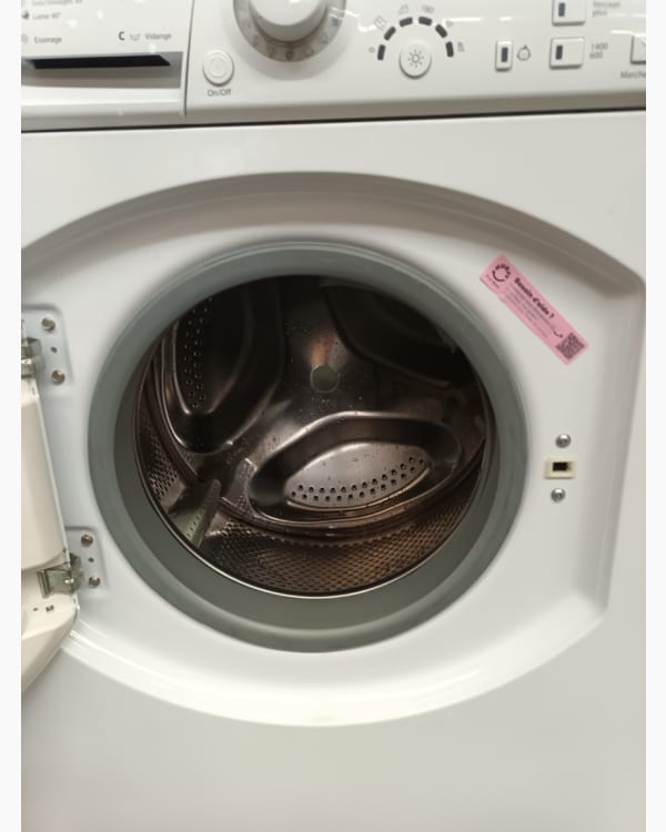 Lave-linge Lavante-séchante Hotpoint Ariston ARMXXF145 16