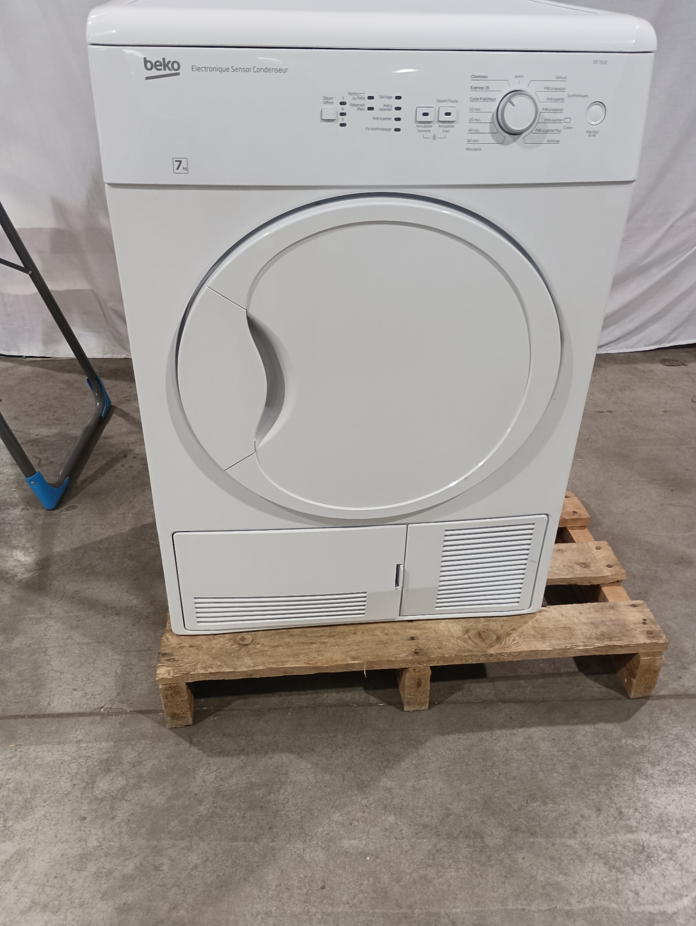 Sèche linge Condensation BEKO DC7132 Pas Cher 