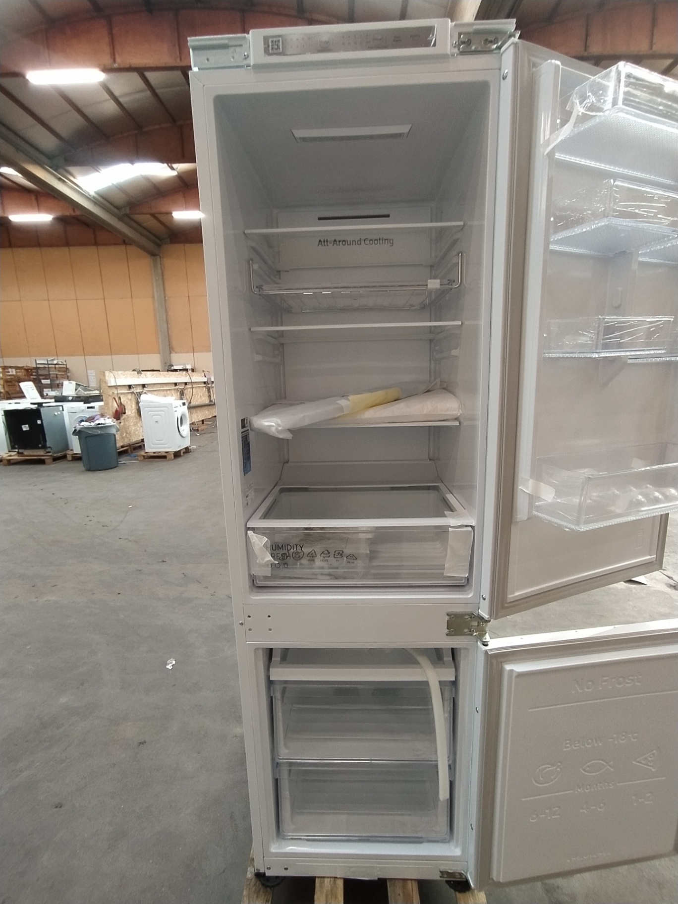 Combiné réfrigérateur-congélateur encastrable, BRB26602EWW