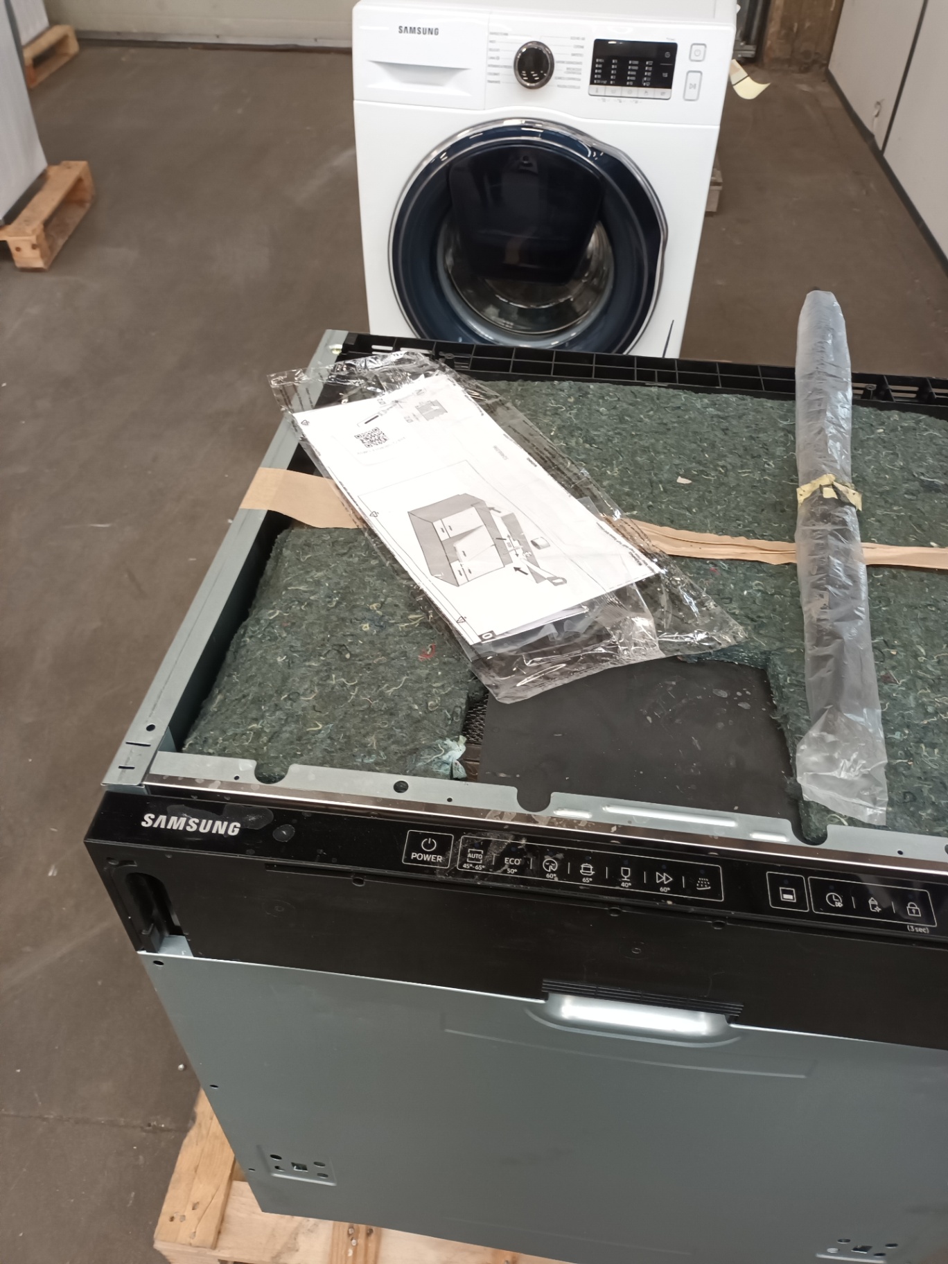 Lave-vaisselle Samsung DW60R7040BB/EG