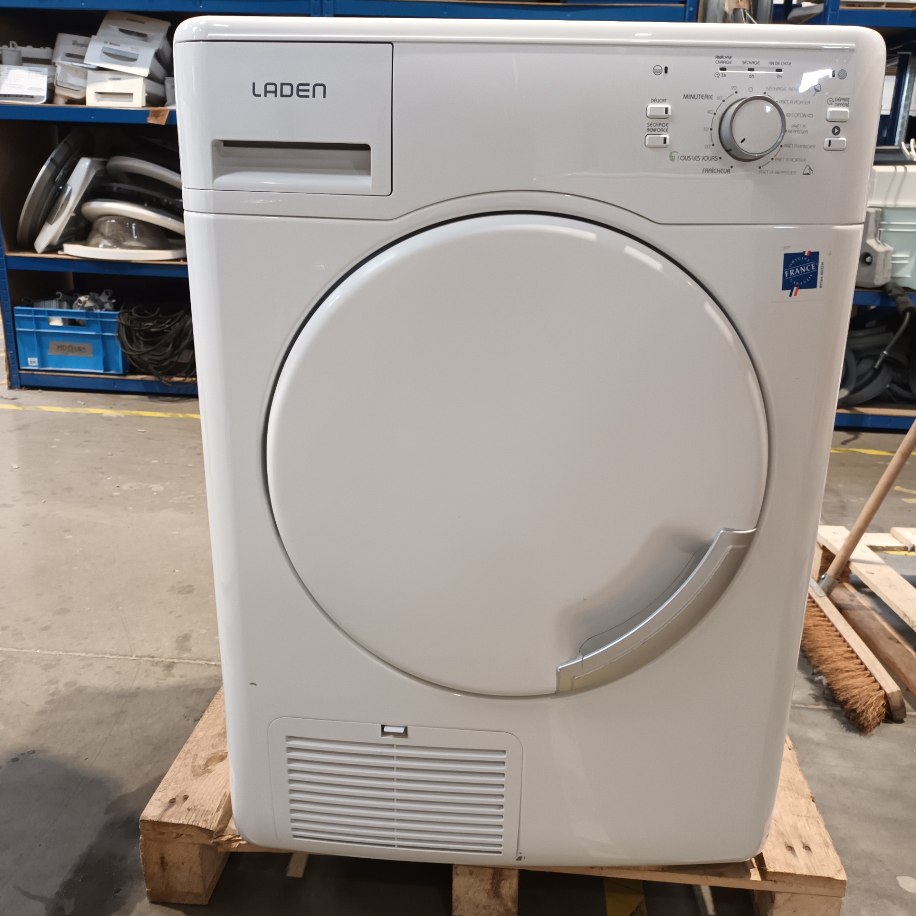 Acheter Sèche-linge Laden AMB4871 Bon état - 247,00 € Sèche-linge Laden AMB4871 Bon état - reconditionné disponible sur Murfy