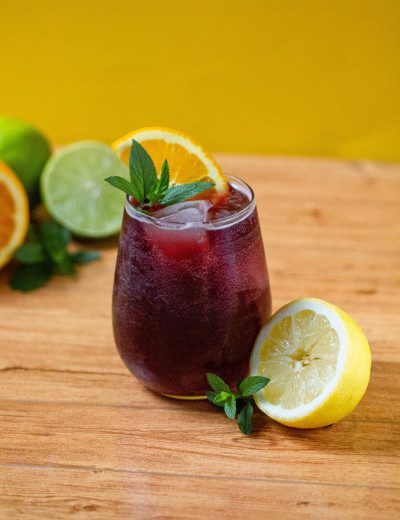 Tinto de Verano: The Perfect Spanish Summer Cocktail - Lark & Revel