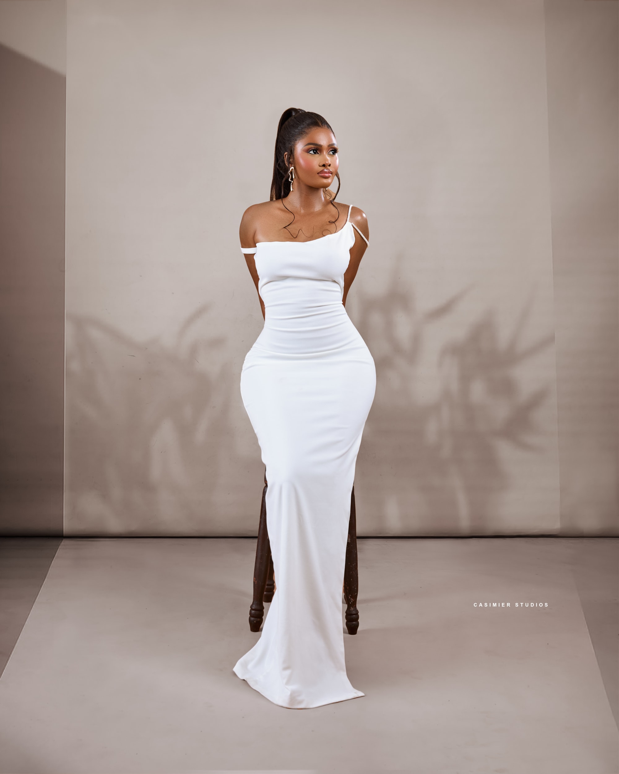 Statuesque — frame C82A_0318_1