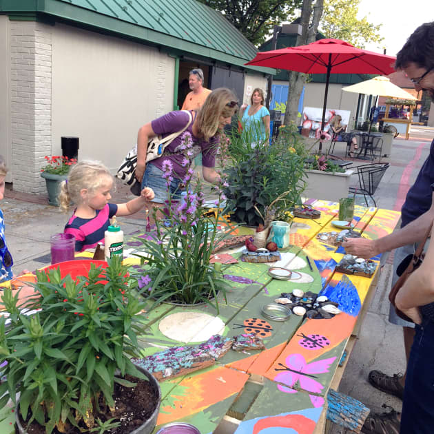 Community Table for People Pollinators