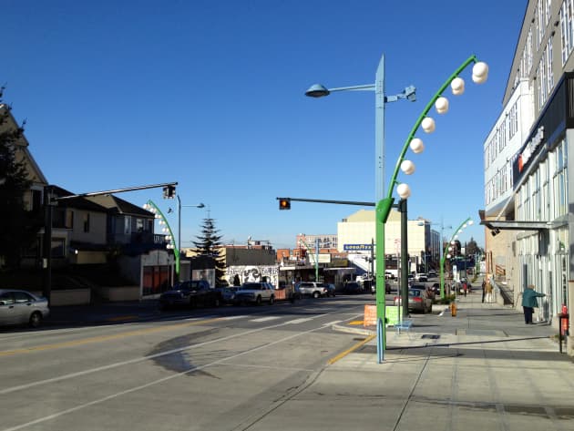 Inflorescence: Hoyt Avenue Light Sculptures