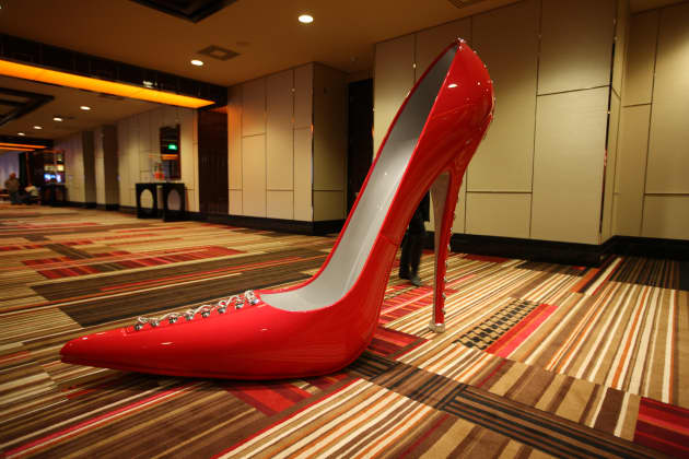 Cosmopolitan Las Vegas, The Big Shoes