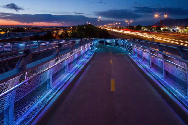 Any-Angled Light, Bear Canyon Arroyo Bicycle/Pedestrian Bridge