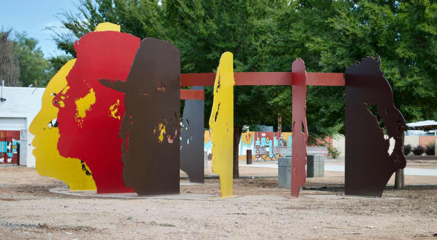 vecinos: south valley gateway sculpture