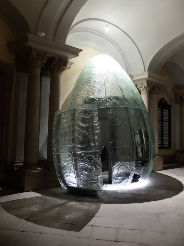 Glass Art EGG – Concierge Desk – University of Wrocław