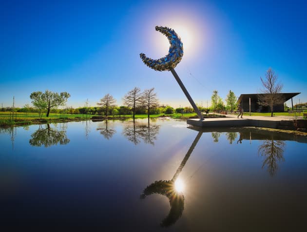 Running with the Moon
