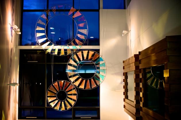 Chromatic Circles