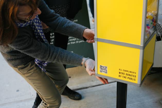 Complimentary: a free compliment vending machine