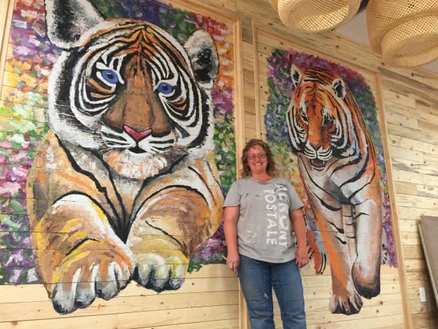 Tiger Tea House murals
